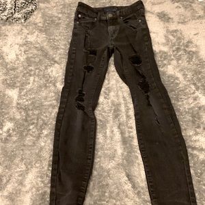 Ripped Aeropostale skinny jeans